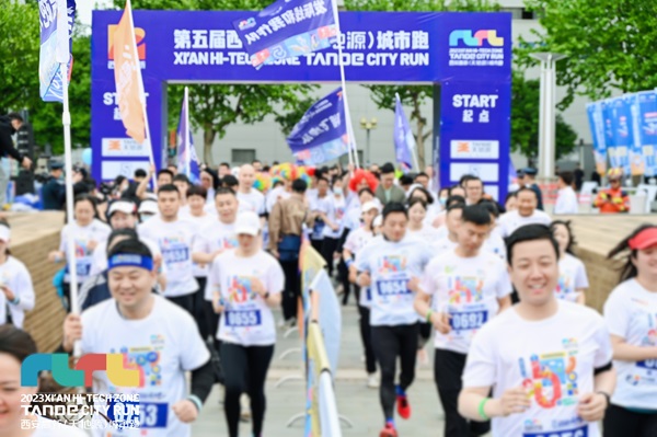 181705547094165162.jpeg 8必赢76net线路官网悦跑第六季.jpg